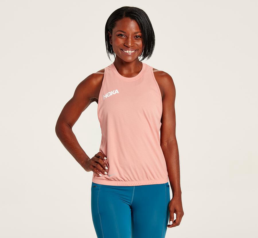 Tops Womens - Hoka One One Performance Utility Tank - Pink - PATWGVE-94